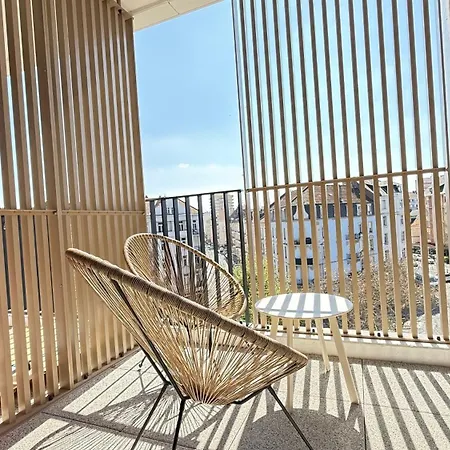 Le 72 Contemporain - Les Arenes Apartment