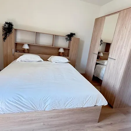 Le 72 Contemporain - Les Arenes Apartment *