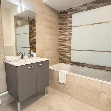 Apartment Le 72 Contemporain - Les Arenes *