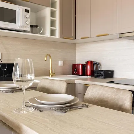 Le 72 Contemporain - Les Arènes * Metz