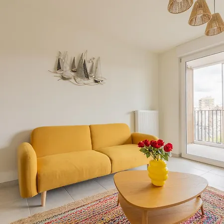 Le 72 Contemporain - Les Arenes