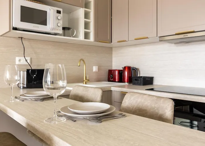 Le 72 Contemporain - Les Arènes * Metz