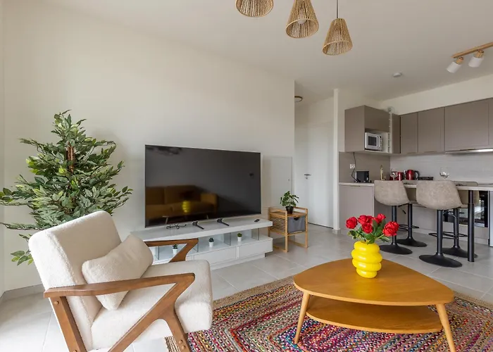 Le 72 Contemporain - Les Arènes *